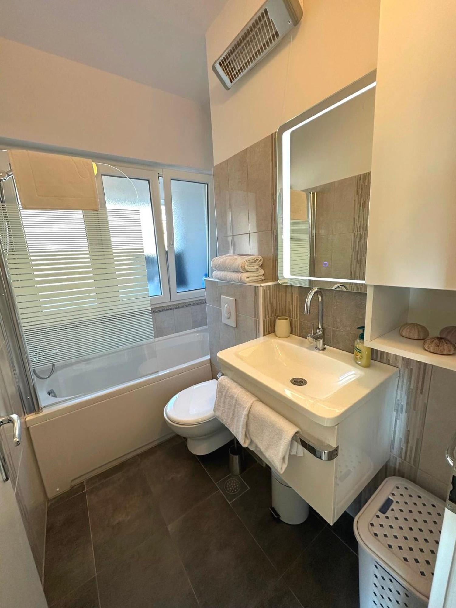 Spacious 3Bdr App In Center "Sunny Bayside" Zadar Exterior photo
